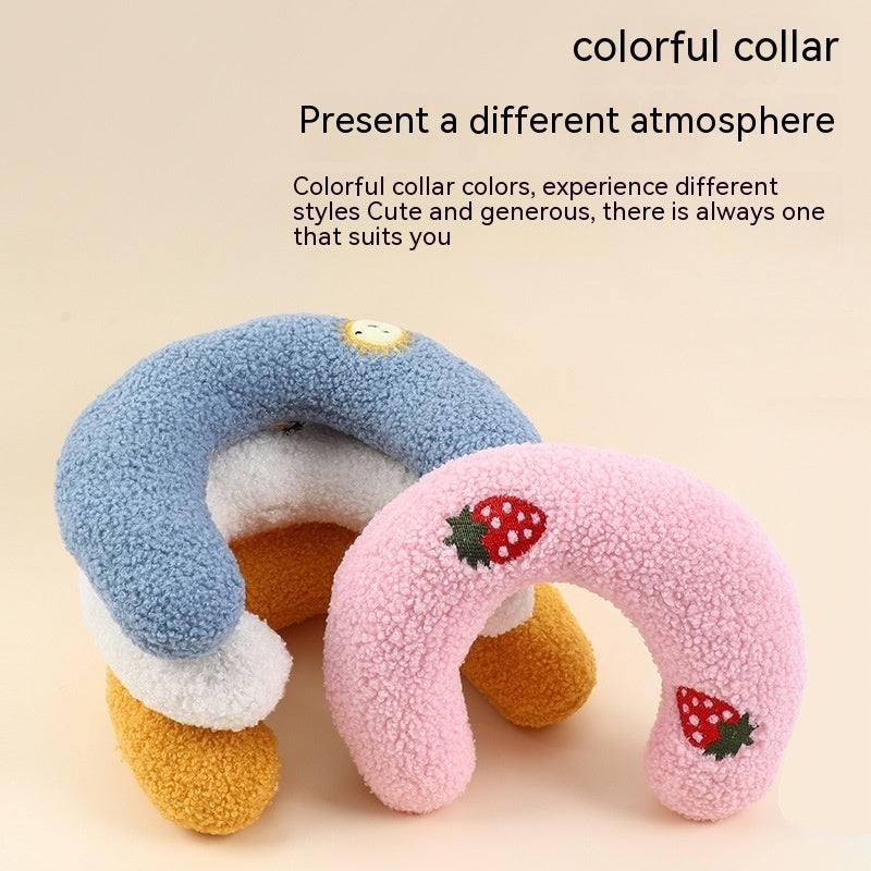 Cozy Pet Neck Pillow — U-Shaped Sleep Support for Cats & Small Dogs