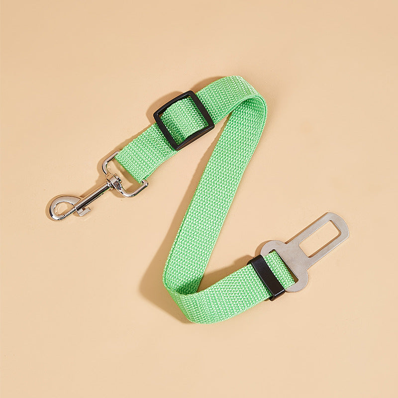 Adjustable Dog Car Seat Belt – Telescopic Pet Safety Tether for Vehicle Travel